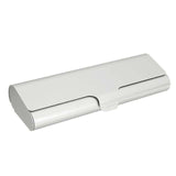Etui à lunettes métallique fermé