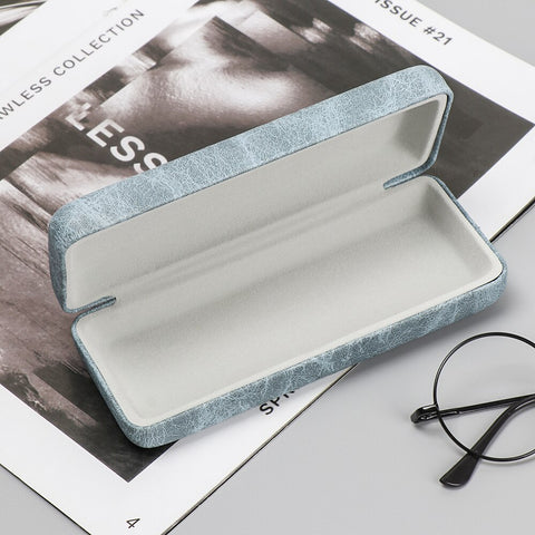 étui à lunettes en acier